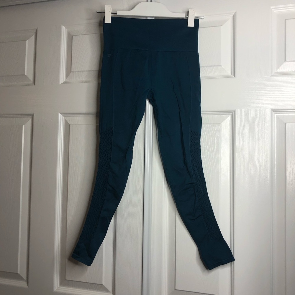 Fabletics Green Stretch Tight Leggings Workout M?